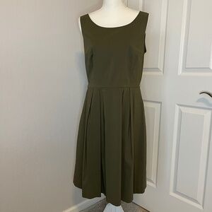 Jones New York Olive Green Cotton Dress - Size 12